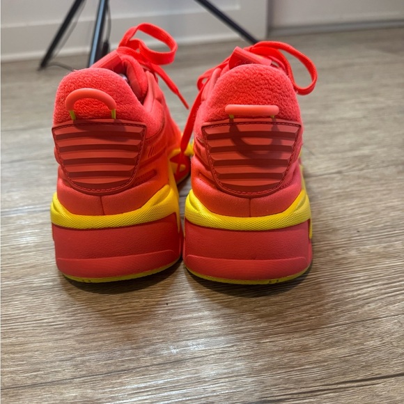 Puma RSX Soft Case Pink Alert/Yellow Running Shoes Sneakers 371983-01 Women’s 9 - Picture 2 of 6